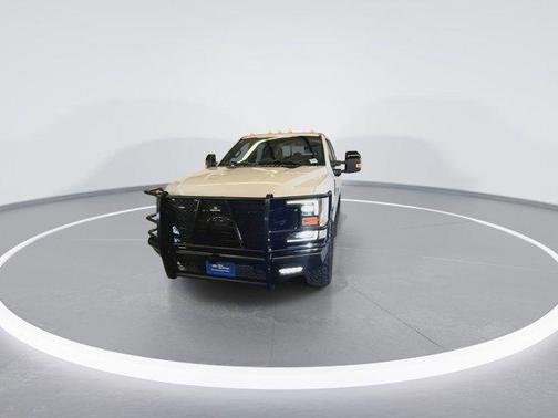 2022 Ford F-350 Lariat