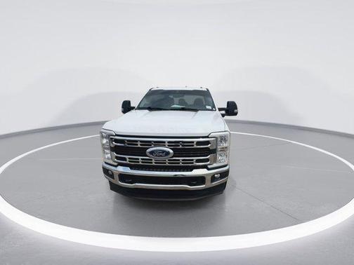 2023 Ford F-350 XLT