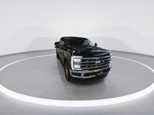 2023 Ford F-350 Lariat
