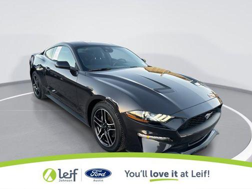 2022 Ford Mustang EcoBoost