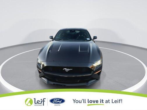 2022 Ford Mustang EcoBoost