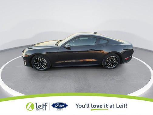 2022 Ford Mustang EcoBoost