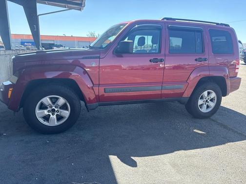 Deep Cherry Red Crystal Pearl 2012 Jeep Liberty Sport