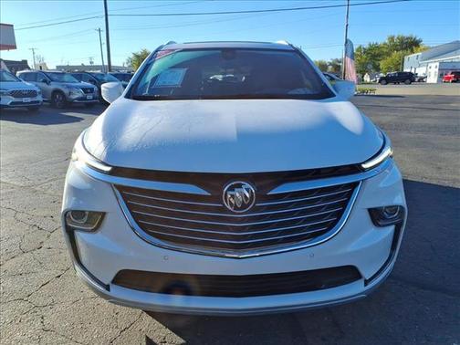 2024 Buick Enclave Essence FWD