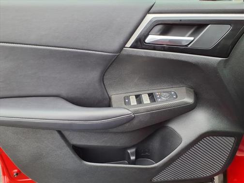 2024 Mitsubishi Outlander SE Black Edition w/Pano Roof
