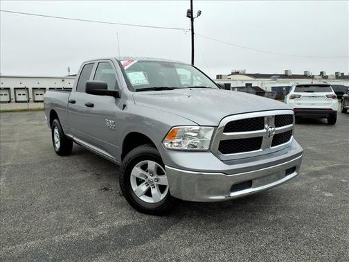 2024 RAM 1500 Classic SLT