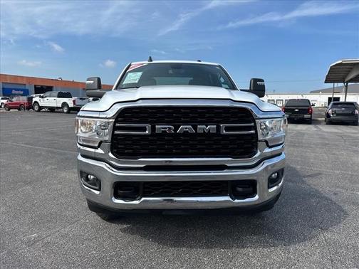 2024 RAM 3500 Big Horn Crew Cab 4x4 8' Box