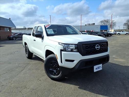 2024 Nissan Frontier S