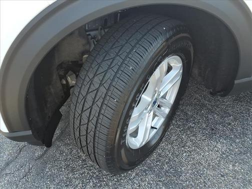 Carbonized Gray Metallic 2023 Ford Explorer XLT