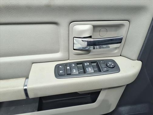 Black Clearcoat 2012 RAM 1500 SLT