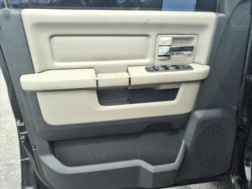 Black Clearcoat 2012 RAM 1500 SLT