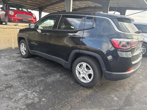 2022 Jeep Compass Sport