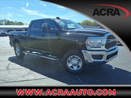 2024 RAM 2500 Tradesman Crew Cab 4x4 6'4' Box