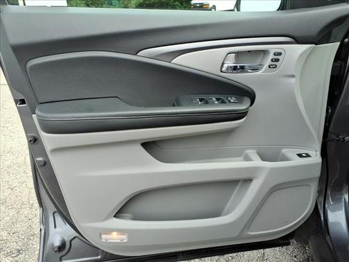 Gray 2023 Honda Ridgeline RTL-E