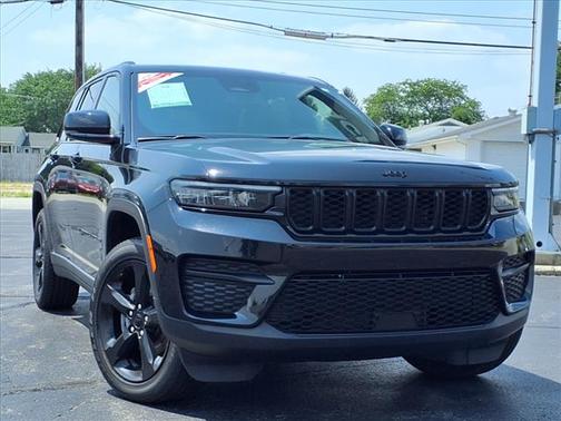 2024 Jeep Grand Cherokee Altitude