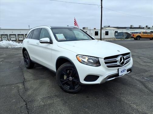 2018 Mercedes-Benz GLC 300 4MATIC
