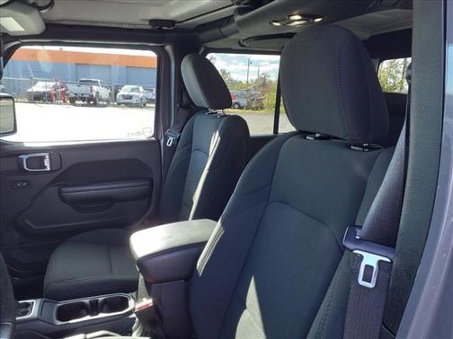 2021 Jeep Gladiator Sport S