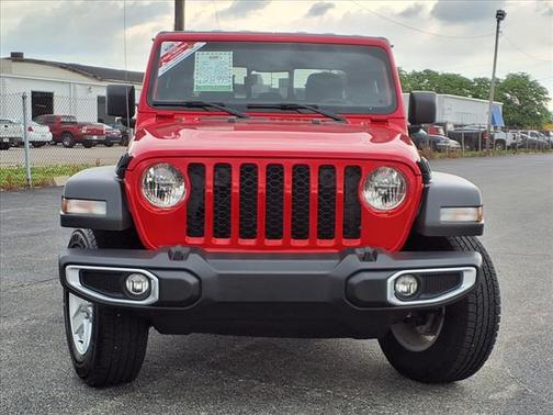 2023 Jeep Gladiator Sport S