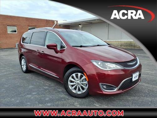 2018 Chrysler Pacifica Touring-L Plus