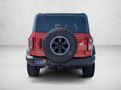 Hot Pepper Red Metallic Tinted Clearcoat 2022 Ford Bronco Badlands