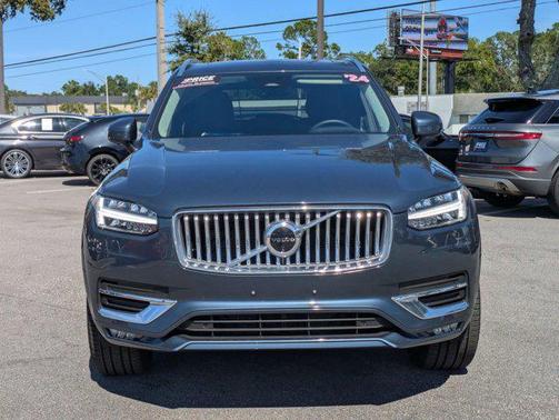2024 Volvo XC90 B6 Plus Bright Theme 7-Seater