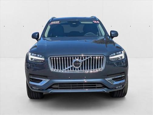 2024 Volvo XC90 B6 Plus Bright Theme 7-Seater
