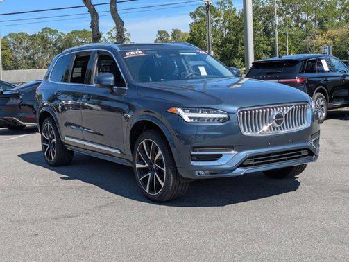 2024 Volvo XC90 B6 Plus Bright Theme 7-Seater