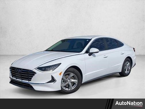 2023 Hyundai SONATA SE