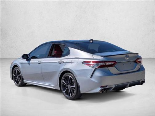 Celestial Silver/Midnight Black Metallic 2019 Toyota Camry XSE