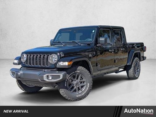 2024 Jeep Gladiator Sport S