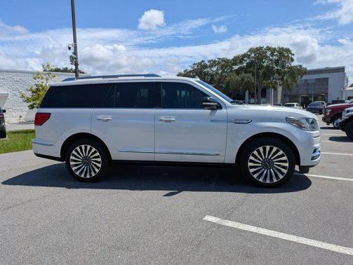 2019 Lincoln Navigator Reserve