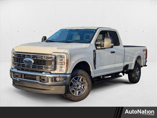 2025 Ford F-350 XLT