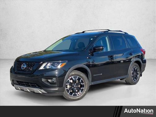 2019 Nissan Pathfinder SL