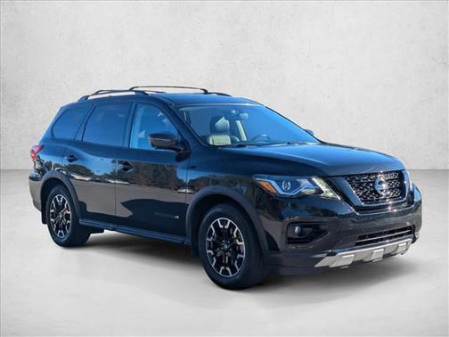 2019 Nissan Pathfinder SL