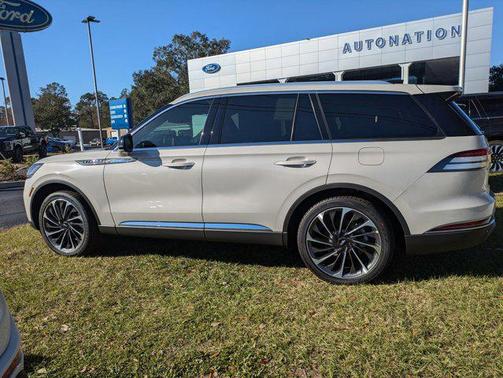 2025 Lincoln Aviator Reserve