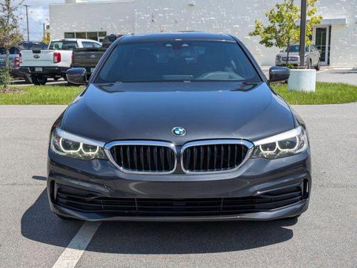 2019 BMW 540 540i
