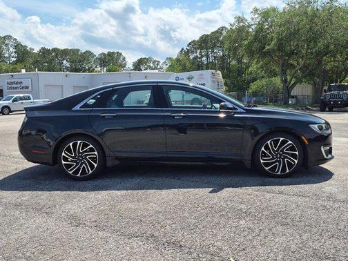 Infinite Black Metallic 2020 Lincoln MKZ Reserve