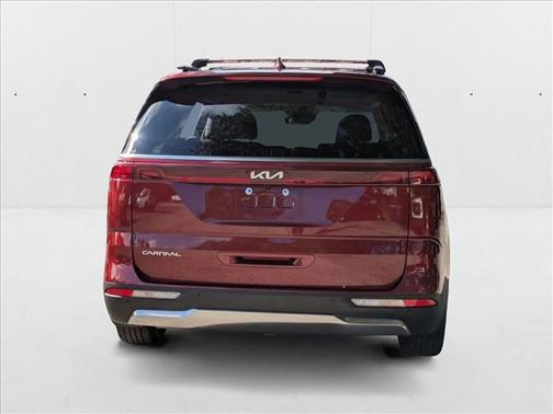2024 Kia Carnival SX