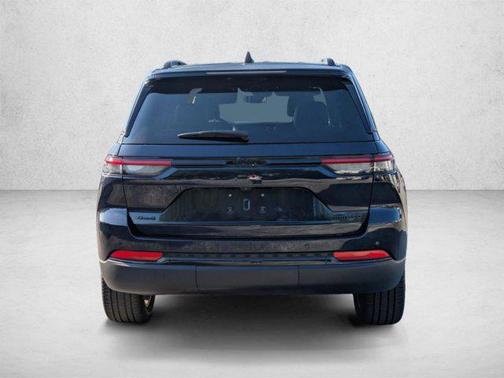 Midnight Sky 2024 Jeep Grand Cherokee Limited