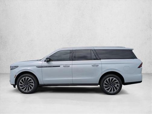 2025 Lincoln Navigator Black Label
