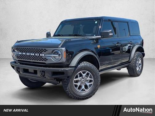 Shadow Black 2025 Ford Bronco Badlands