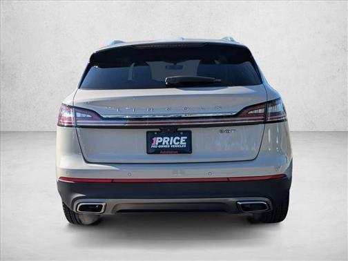 2019 Lincoln Nautilus Select