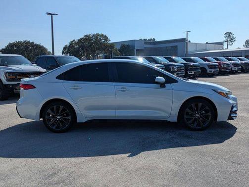 2023 Toyota Corolla SE