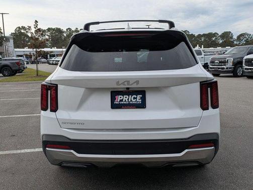 2024 Kia Sorento S