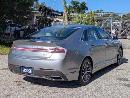 Silver Radiance Metallic 2020 Lincoln MKZ Standard