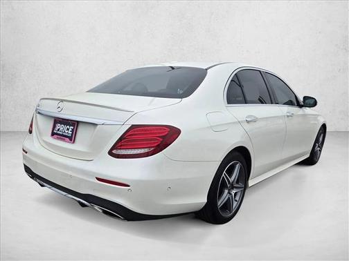 designo Diamond White 2018 Mercedes-Benz E-Class E 300