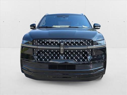 2025 Lincoln Navigator Black Label