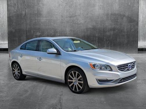 2018 Volvo S60 Inscription T5