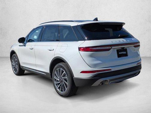 pristine white metallic tri-coat 2026 Lincoln Corsair Reserve