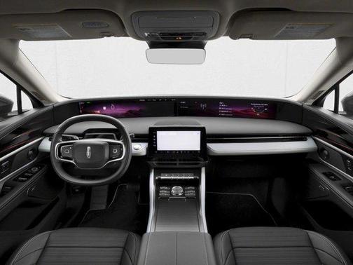White Platinum Metallic Tri-Coat 2026 Lincoln Nautilus Premiere